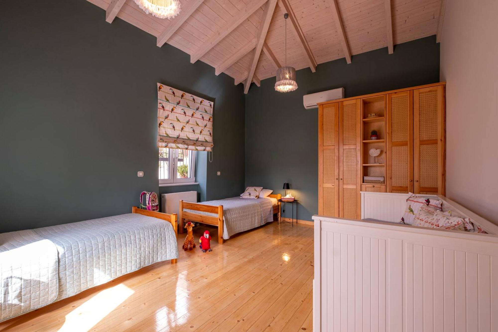 Oasis Home Tolo Bagian luar foto