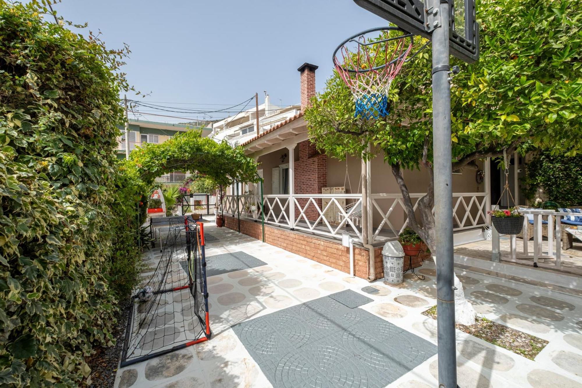 Oasis Home Tolo Bagian luar foto
